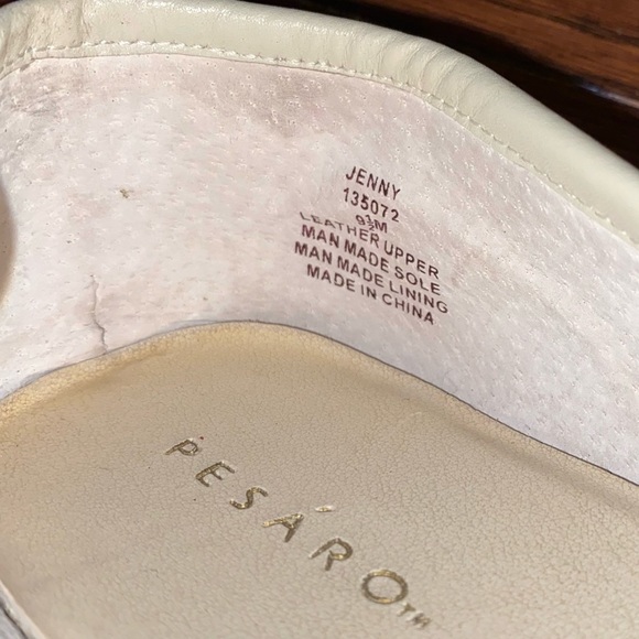 Pesaro Jenny Leather Slip On Flat Loafer
Size 9 1/2 - Picture 12 of 14